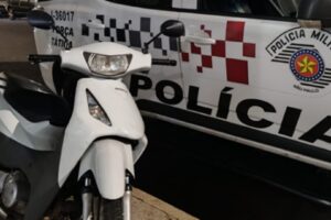 Com moto furtada na garagem, homem é preso na Boa Vista