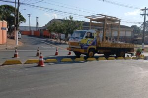 Cruzamentos-da-Av.-Campinas-sao-fechados-para-evitar-acidente