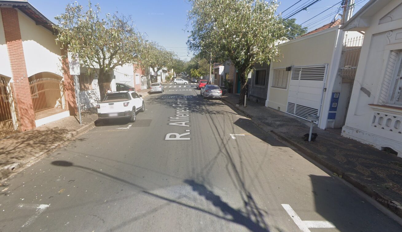 Moto é furtada em frente de casa no Centro de Limeira