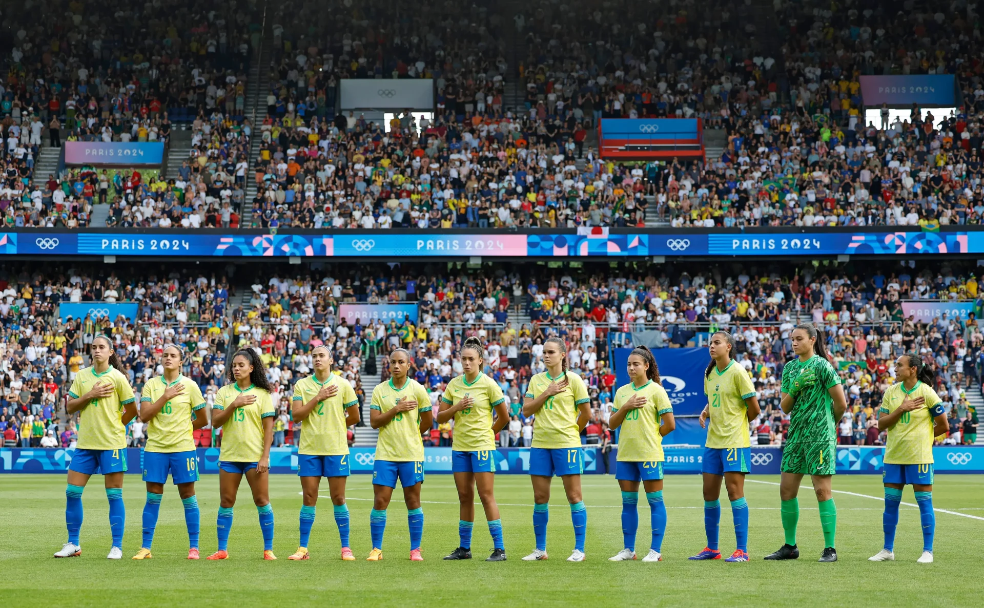 Seleção Brasileira Feminina busca o ouro inédito na França