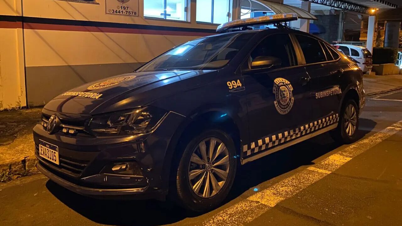 Carros furtados em Rio Claro e Americana são encontrados pela GCM em Limeira