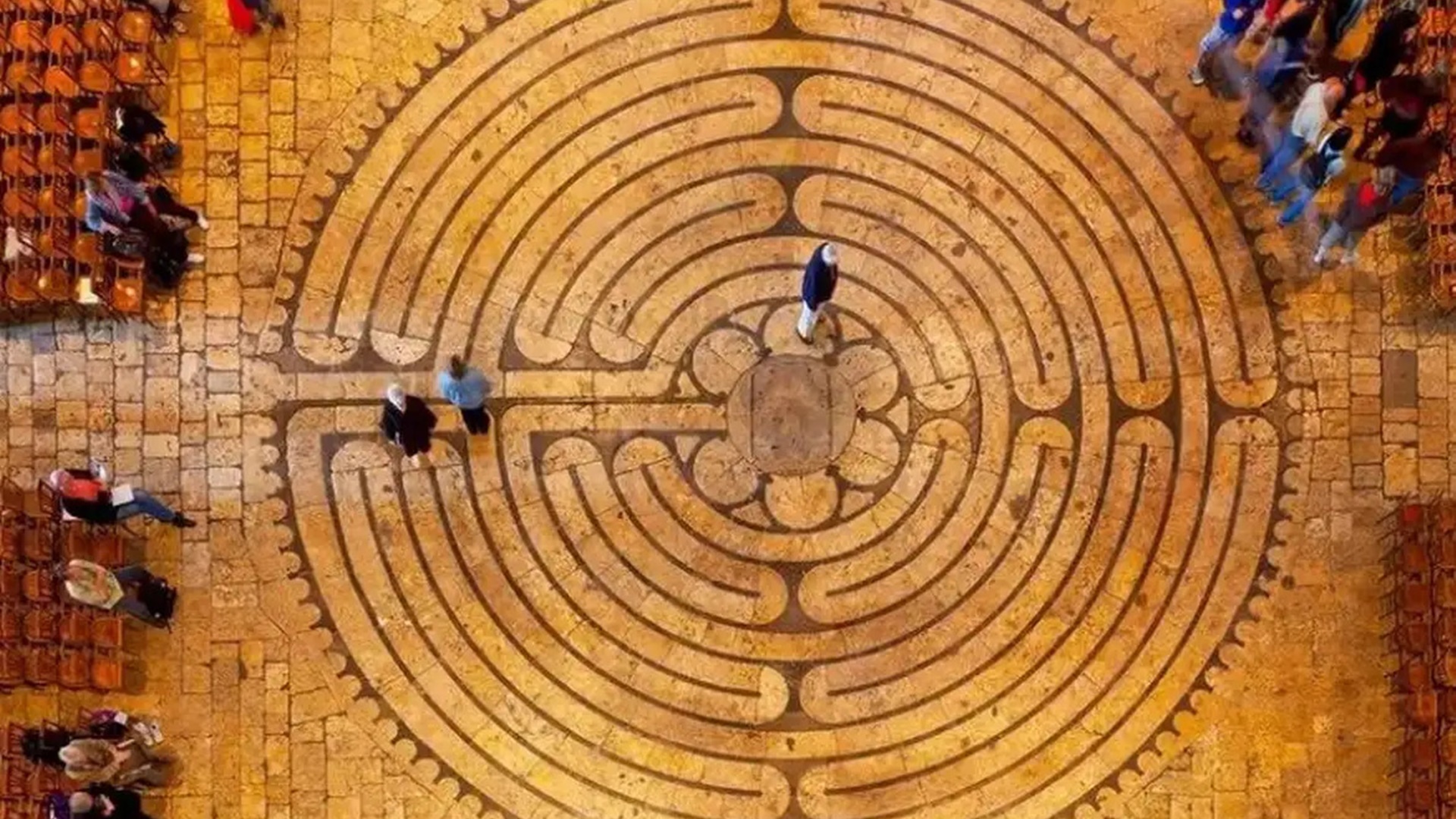 Convento histórico em SP recebe exposição inédita com 60 artistas