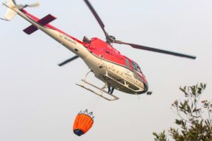 Governo de SP tem maior operação aérea da história no combate aos incêndios