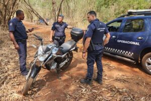 GCM localiza moto furtada em canavial próximo à Rodovia Bandeirantes, em Limeira