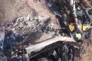 Moto furtada é destruída por incêndio no Jd. Lagoa Nova 2