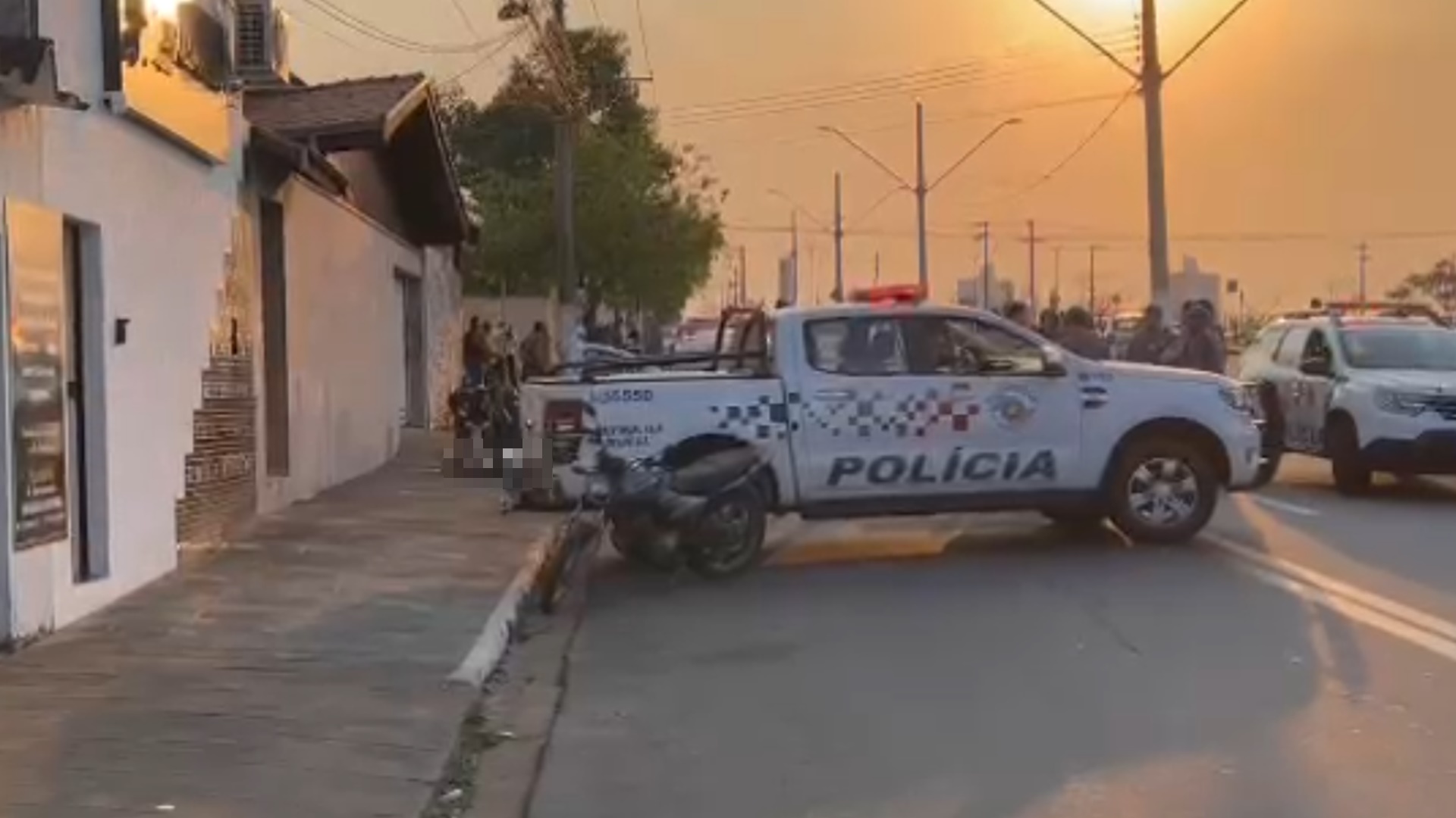 Mulher é morta com 10 facadas em no Jd. Piratininga, em Limeira