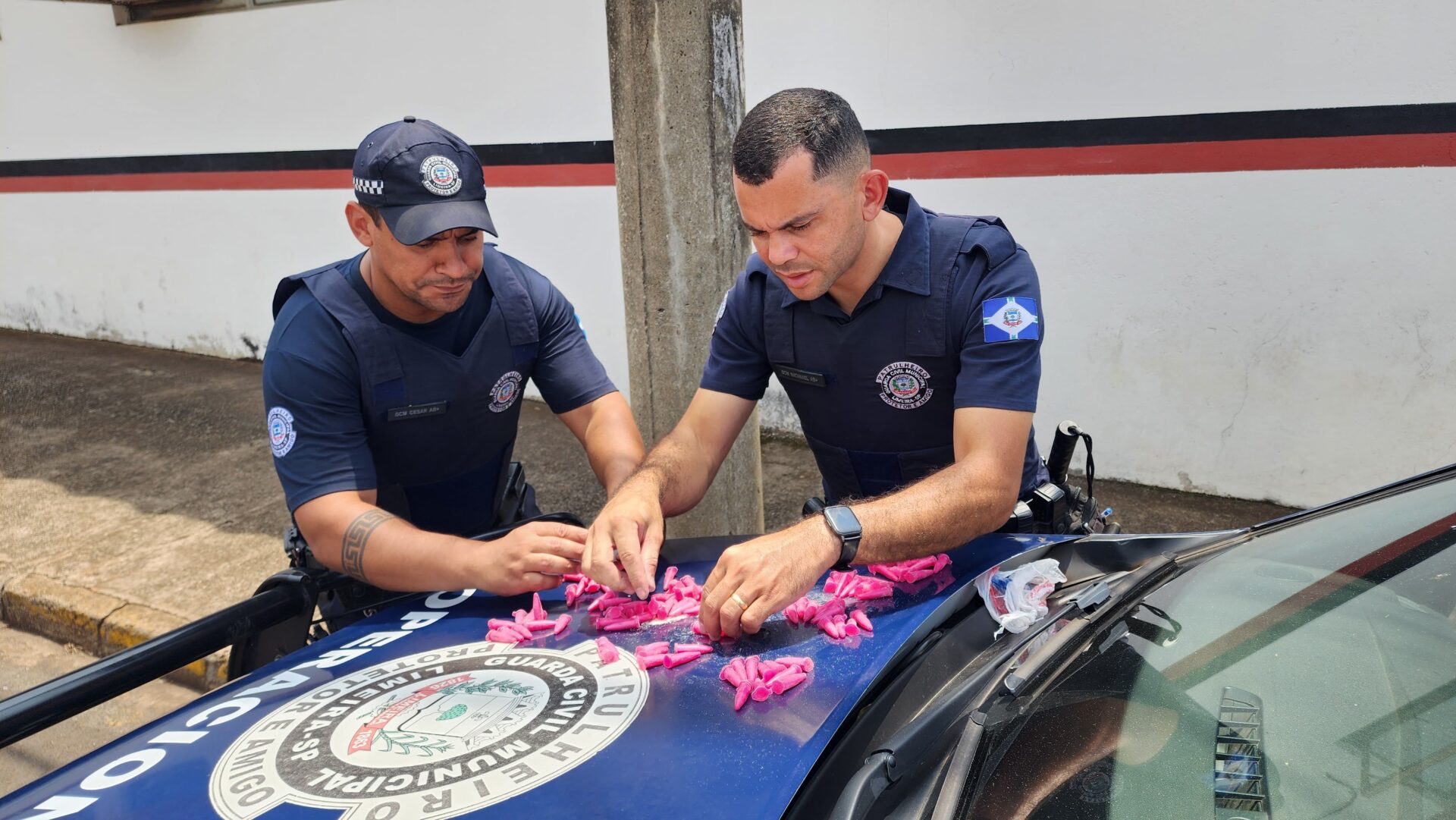 Adolescente de 13 anos é detido com drogas no bairro Abílio Pedro