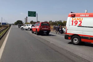 Anhanguera parada homem tenta tirar própria vida em viaduto e polícia está no local