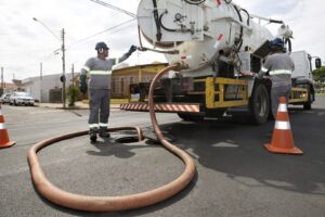 BRK aumenta em 13% a limpeza preventiva de esgoto em Limeira no 3º trimestre