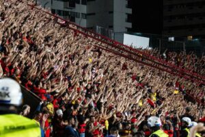 Buscando a liderança, Sport recebe lanterna Guarani na Ilha do Retiro