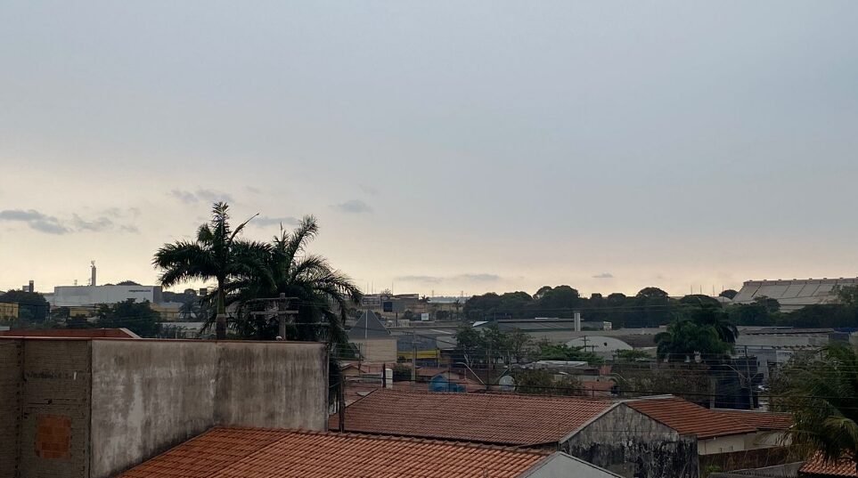 Chuva é registrada na manhã desta sexta em Limeira