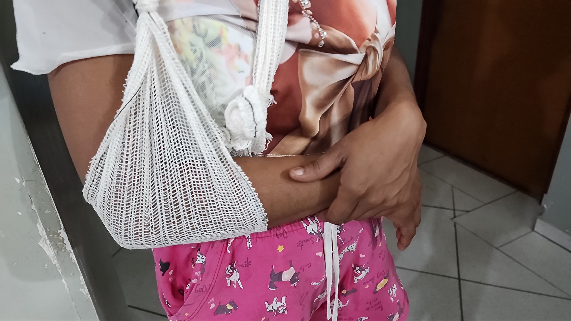 Mulher é agredida com chutes e socos pelo ex-companheiro em Limeira