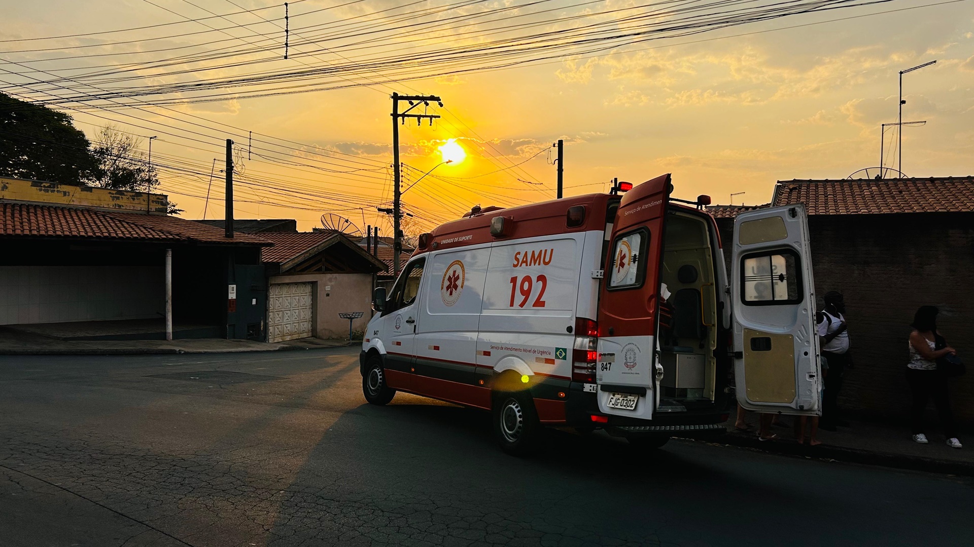 Mulher sofre convulsão dentro de ônibus coletivo em Limeira