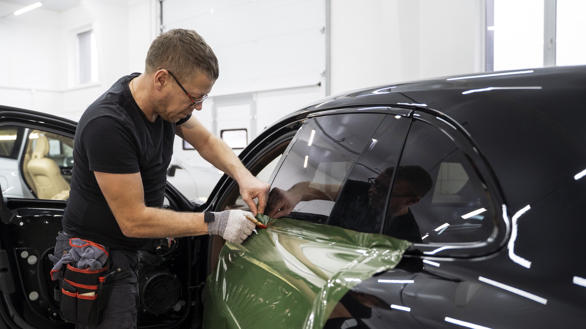 NISP abre inscrições para cursos de instalação de película automotiva e de polimento automotivo em Limeira