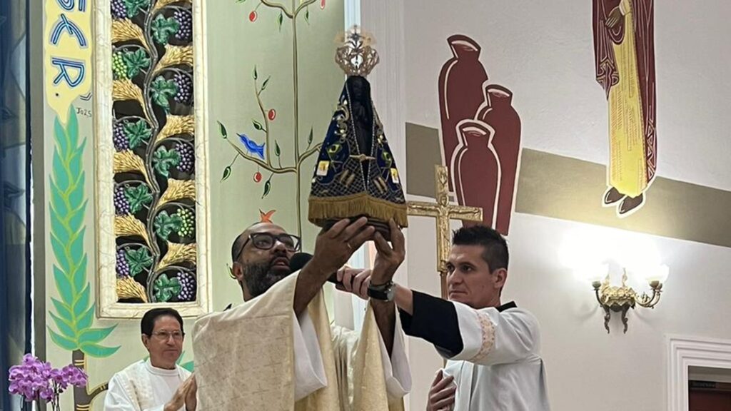 Paróquia Nossa Senhora Aparecida de Limeira celebra Dia da Padroeira