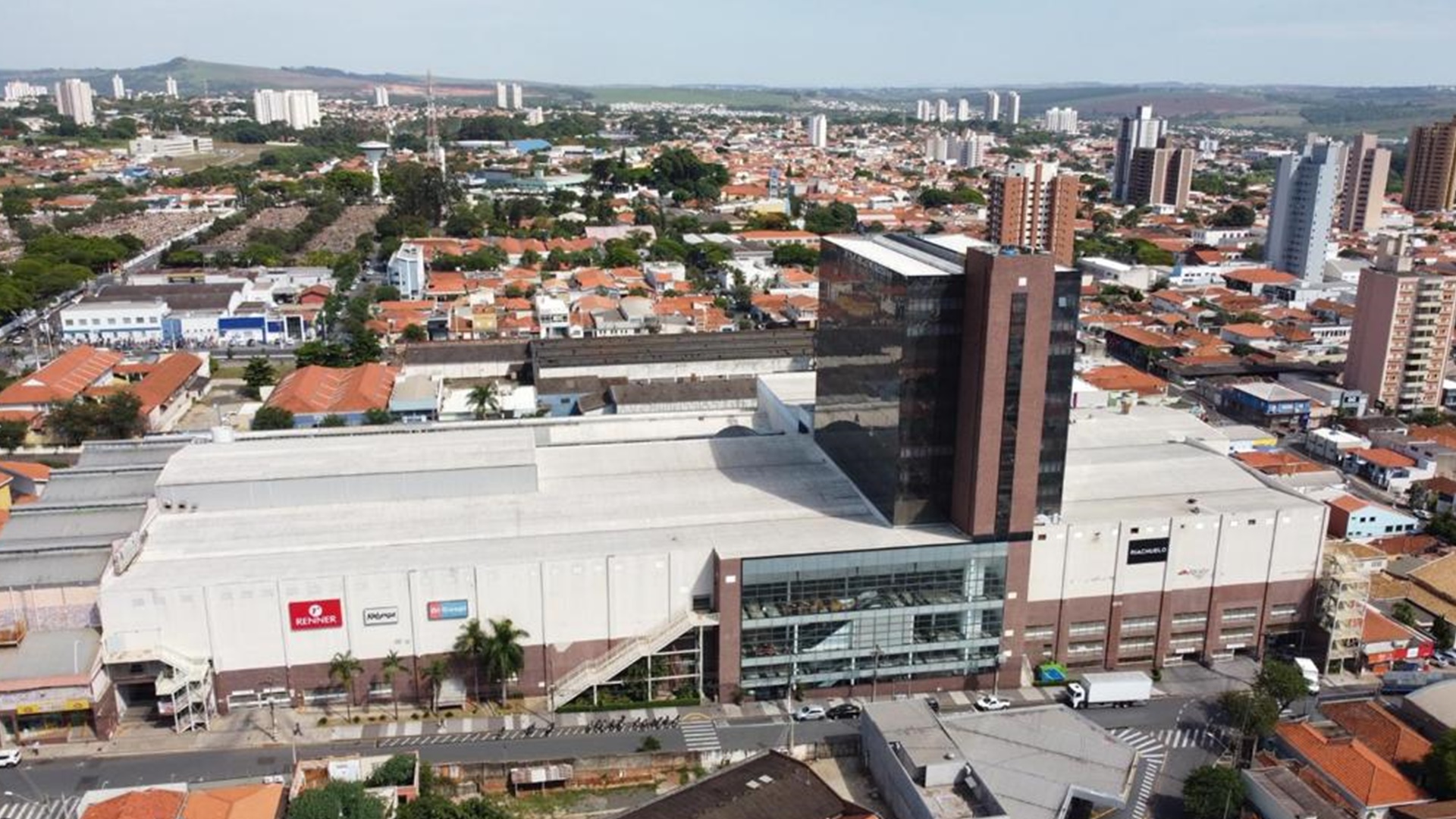 Pátio Limeira Shopping oferece 230 vagas para início imediato