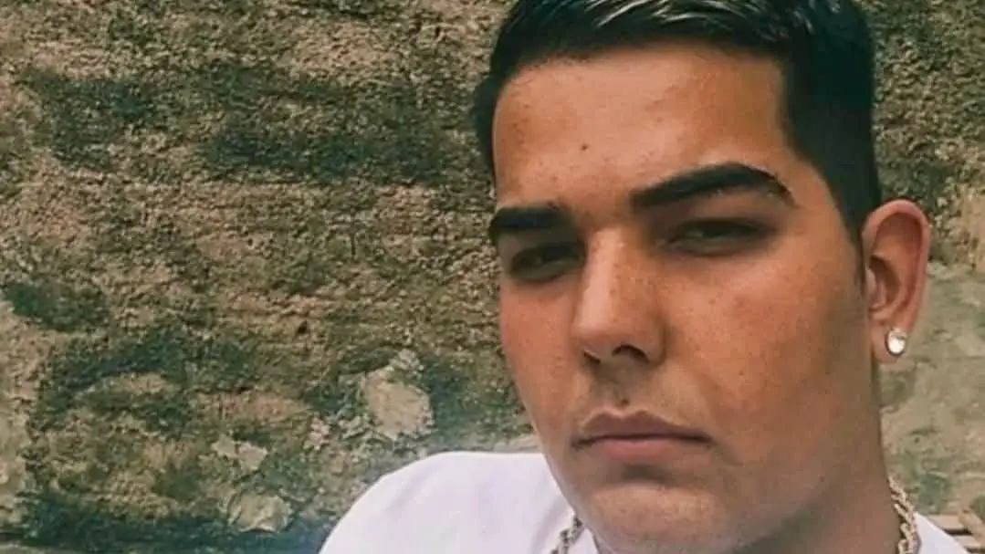 242dc11f-da80-4bb9-99f6-49cced72a3f1