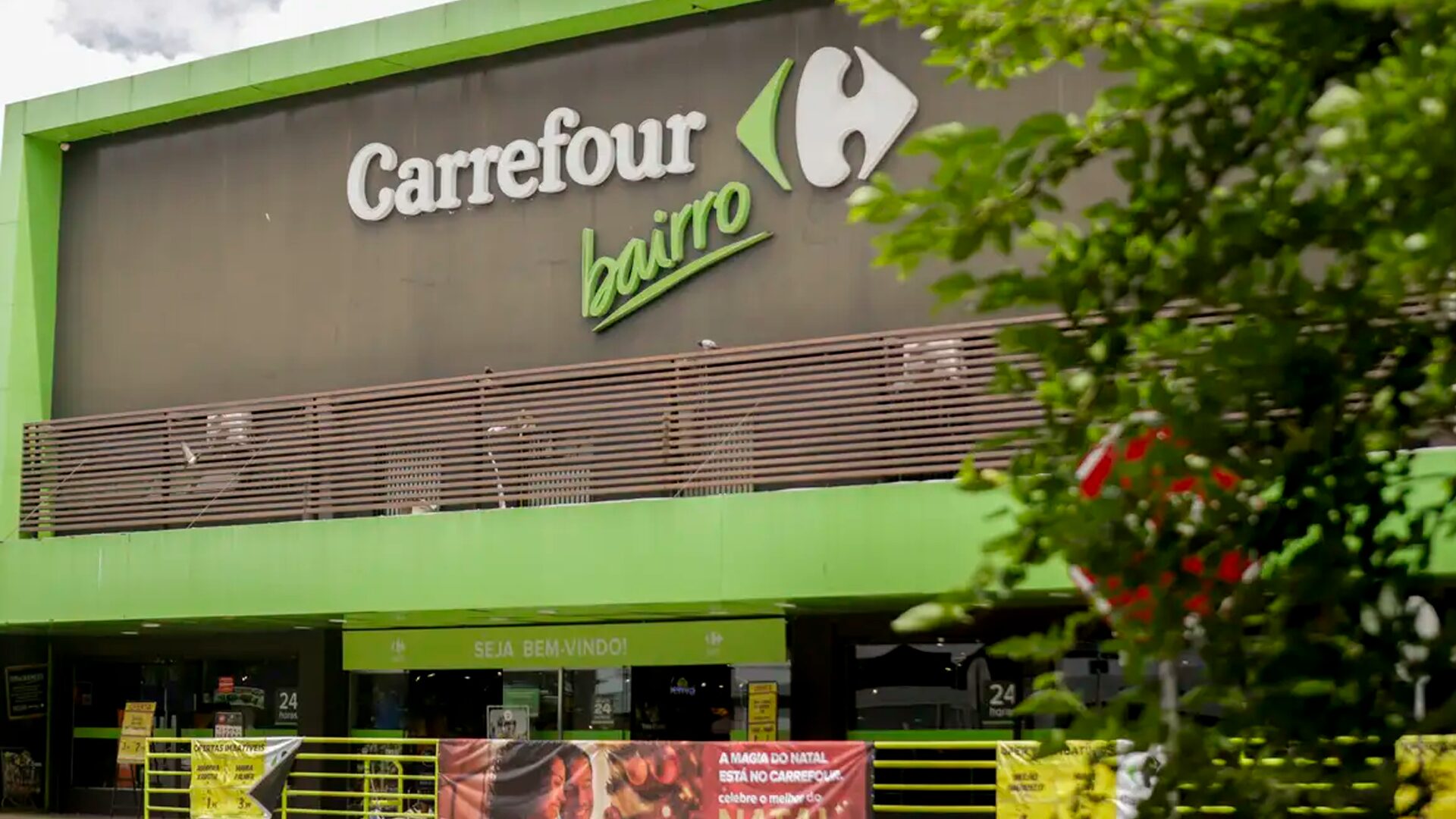 Carrefour pede desculpas e frigorífico encerra boicote ao grupo