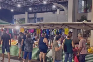 Chuva adia edição da Feira Noturna para a próxima quinta-feira, em Limeira