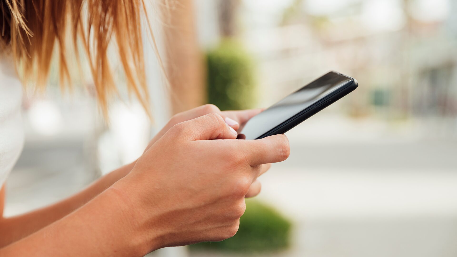 Entenda o que muda com proibição de celulares nas escolas de SP