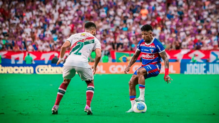 Fluminense e Fortaleza fazem duelo de opostos no Brasileiro