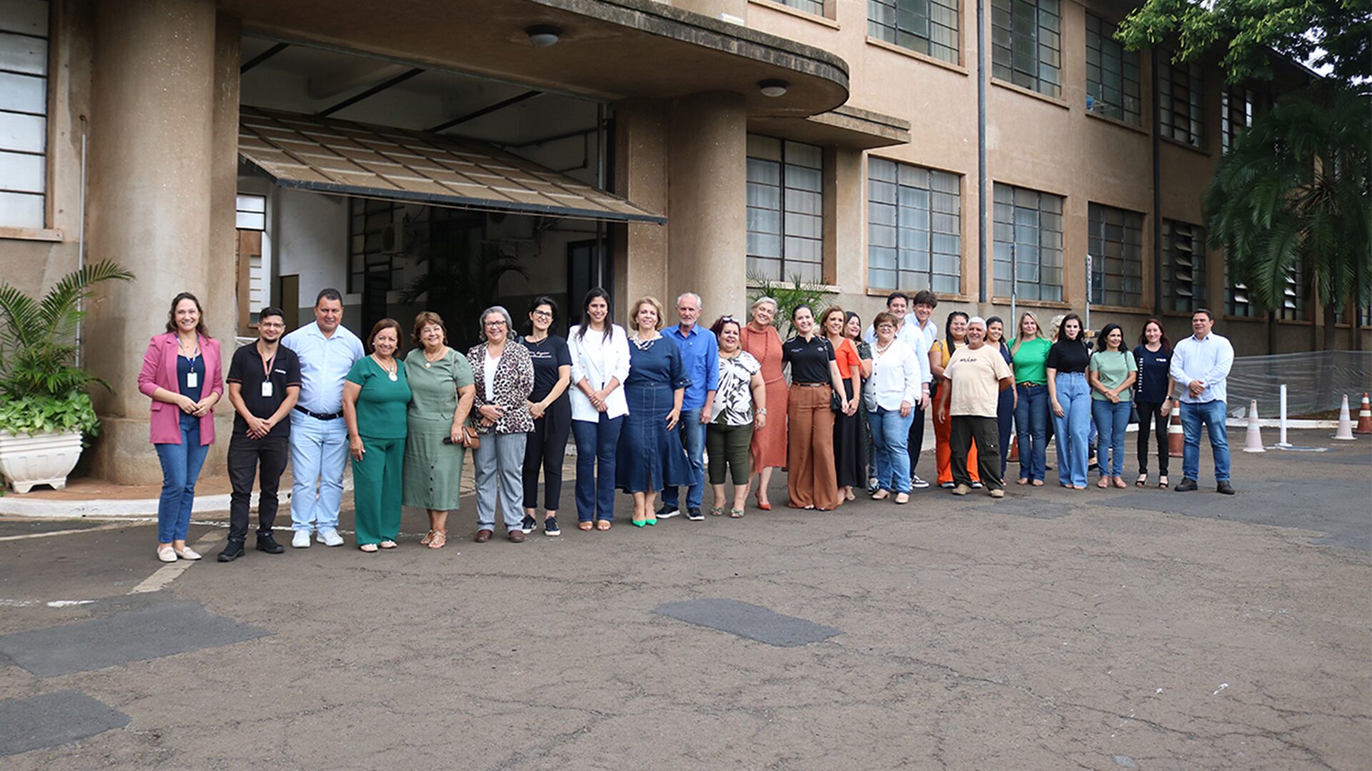 Fundo Social de Limeira lança campanha Natal com Sorriso 2024