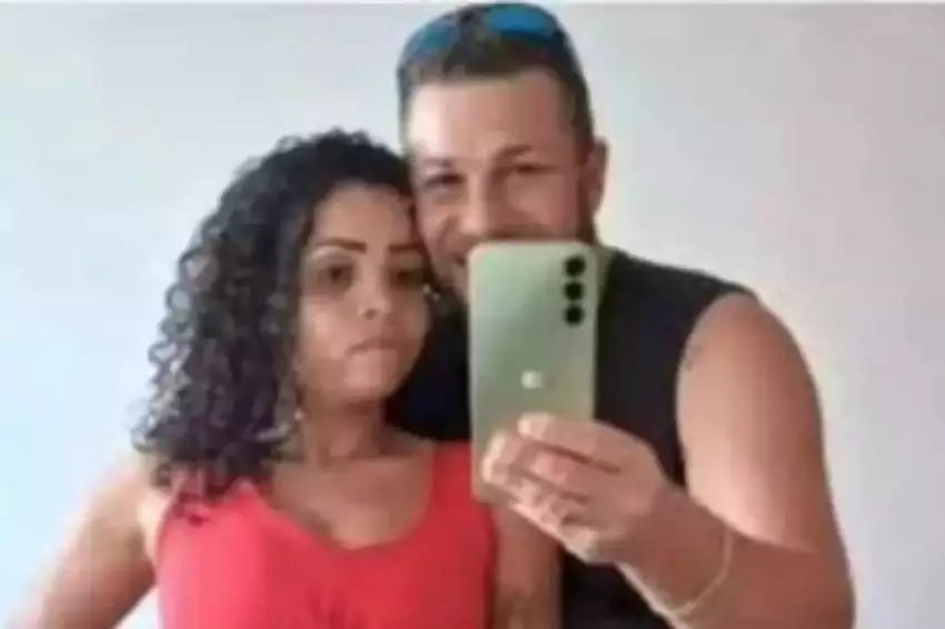 Homem decepado visita esposa