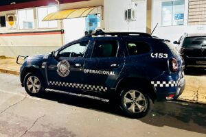 Jovem da cabeçada e chute em companheira e é preso em Limeira