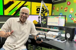 Locutor Cesinha da Estereosom completa 40 anos de rádio