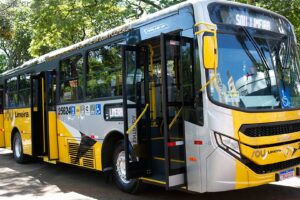 Novos ônibus são apresentados à população em Limeira