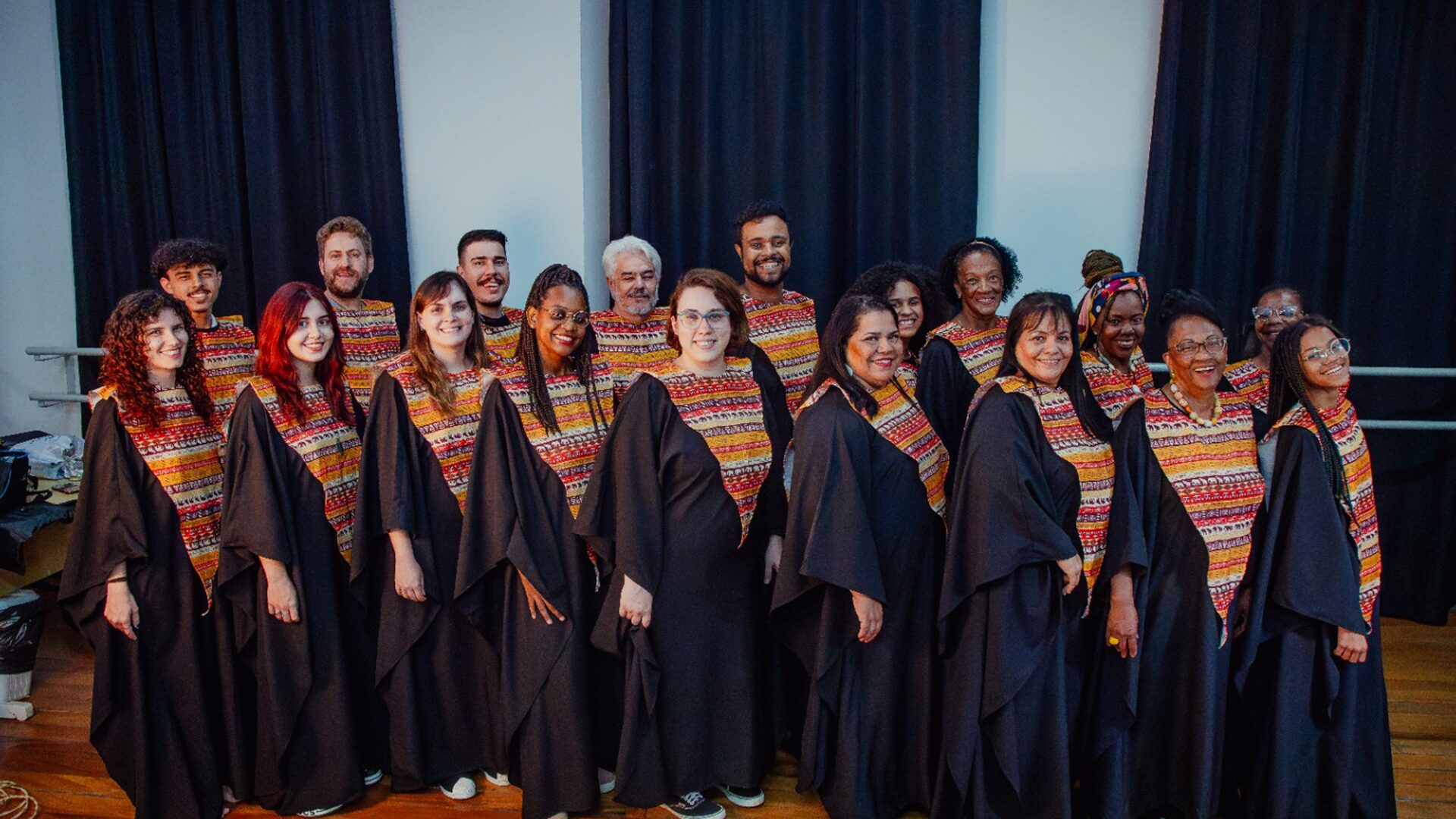 Pátio Limeira Shopping recebe coral afro no Dia da Consciência Negra