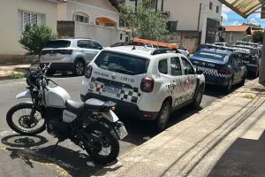 Jovem é preso com moto furtada no Jd. Novo Horizonte em Limeira