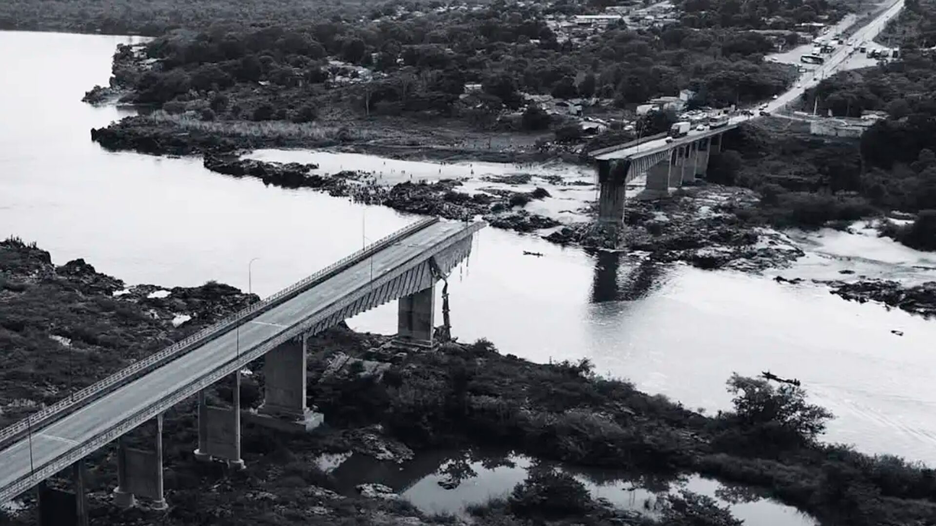 Governo destina R$ 100 milhões para reconstrução de ponte que desabou