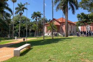 Prefeitura entrega obras do Palacete Tatuibi e da Praça Vitório Bortolan Filho