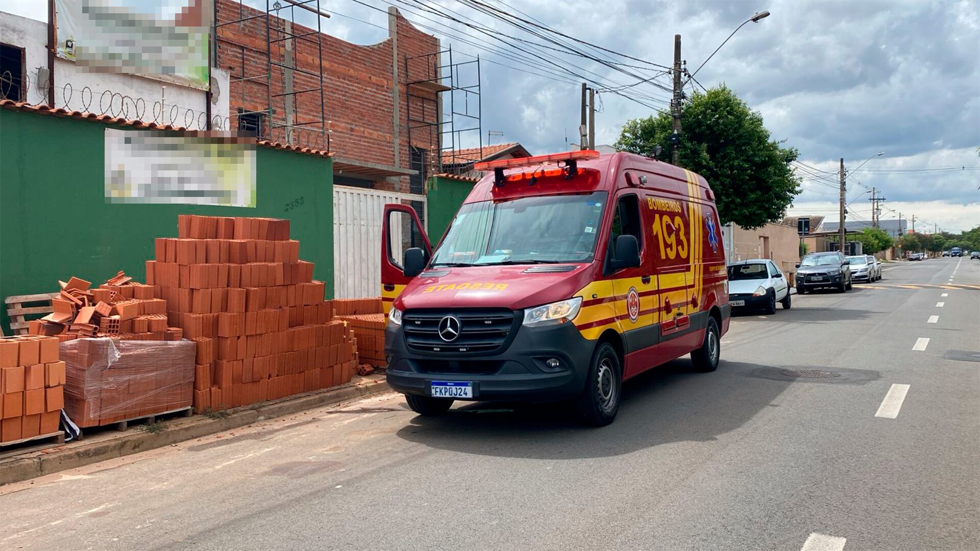 Trabalhador sofre fratura ao cair de andaime em igreja de Limeira