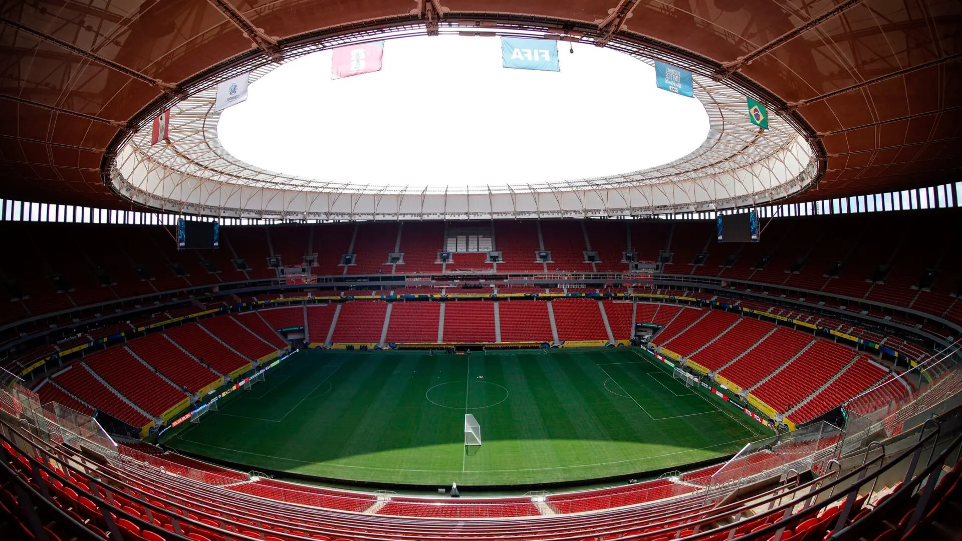 Brasil enfrenta Colômbia no Mané Garrincha em março