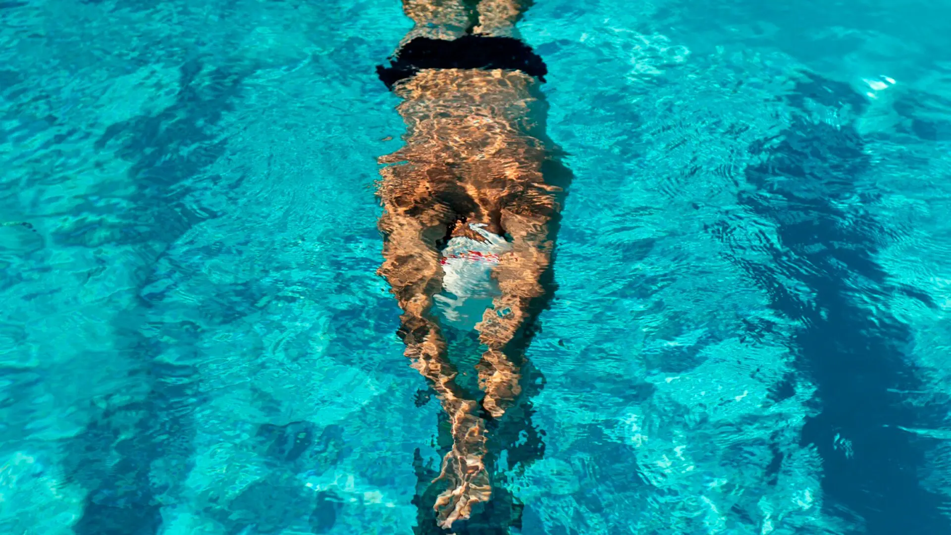 Vagas para curso de natação infantil em Limeira estão esgotadas