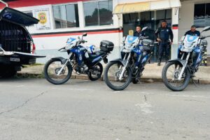 Mulher é presa por trafico de drogas em Limeira