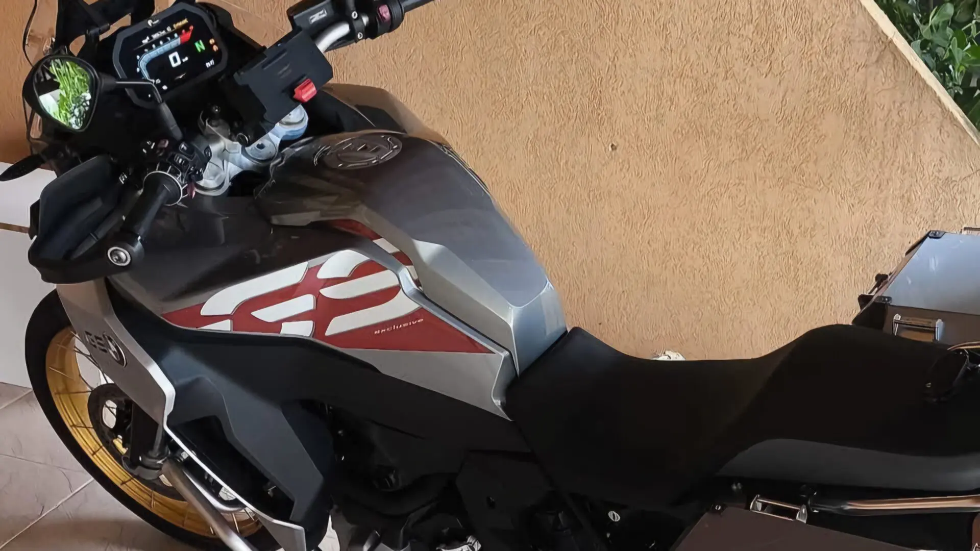 Bandidos armados roubam moto na Vila Rocha, em Limeira