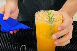 Ceprosom abre inscrições para cursos de informática, bartender e preparo de marmitas