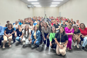 Ceprosom e Fundo Social promovem encontro com grupos da terceira idade