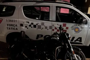 Como moto furtada, jovem foge da polícia e é preso em Limeira