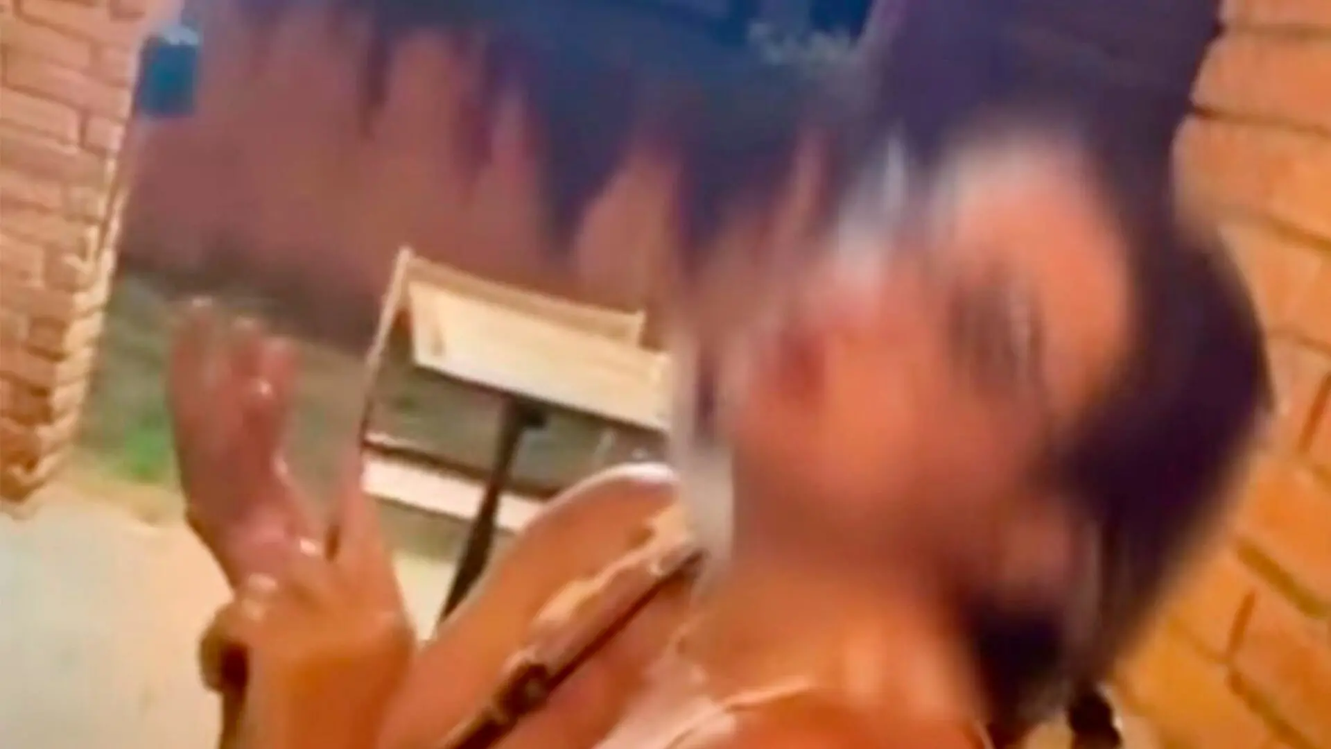 Empresária que cometeu injúria racial é colocada em liberdade