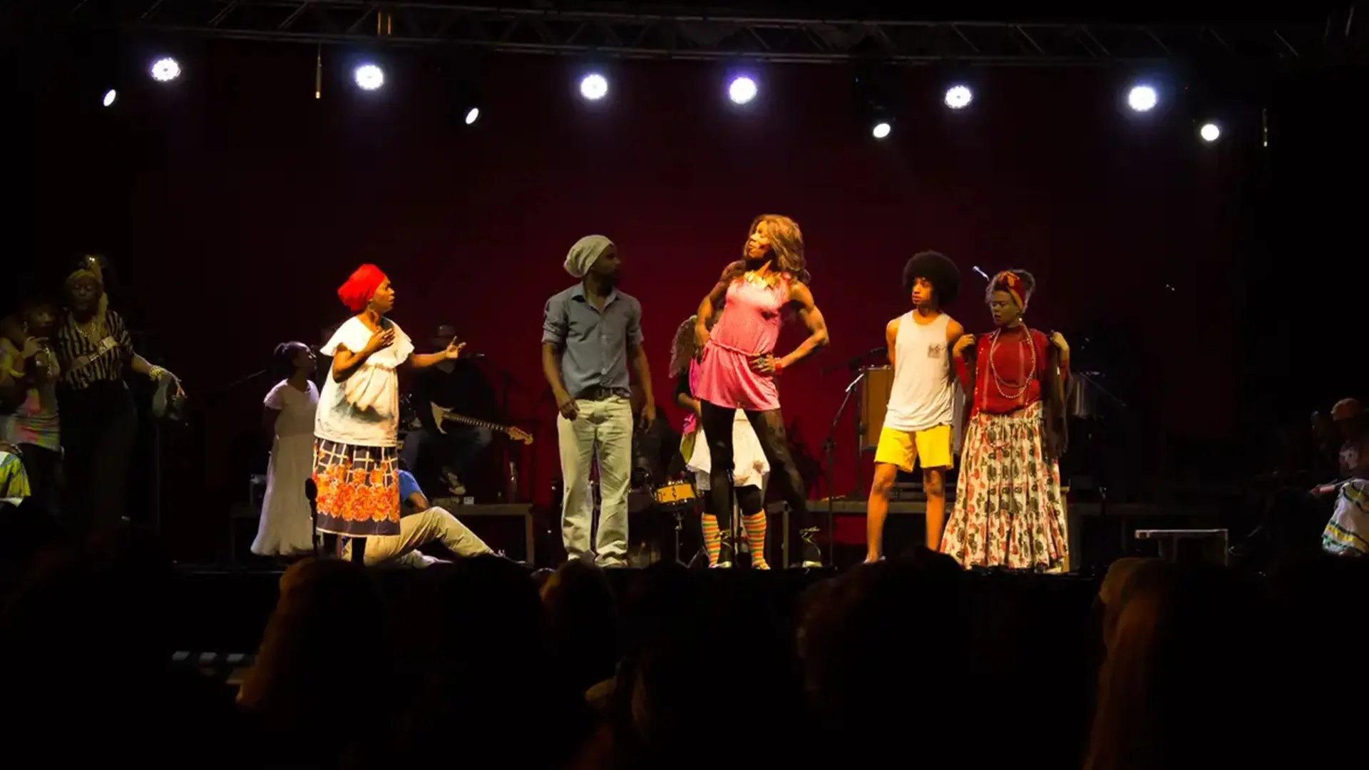 MinC anuncia investimento de R$ 6 mi em formação cultural de jovens