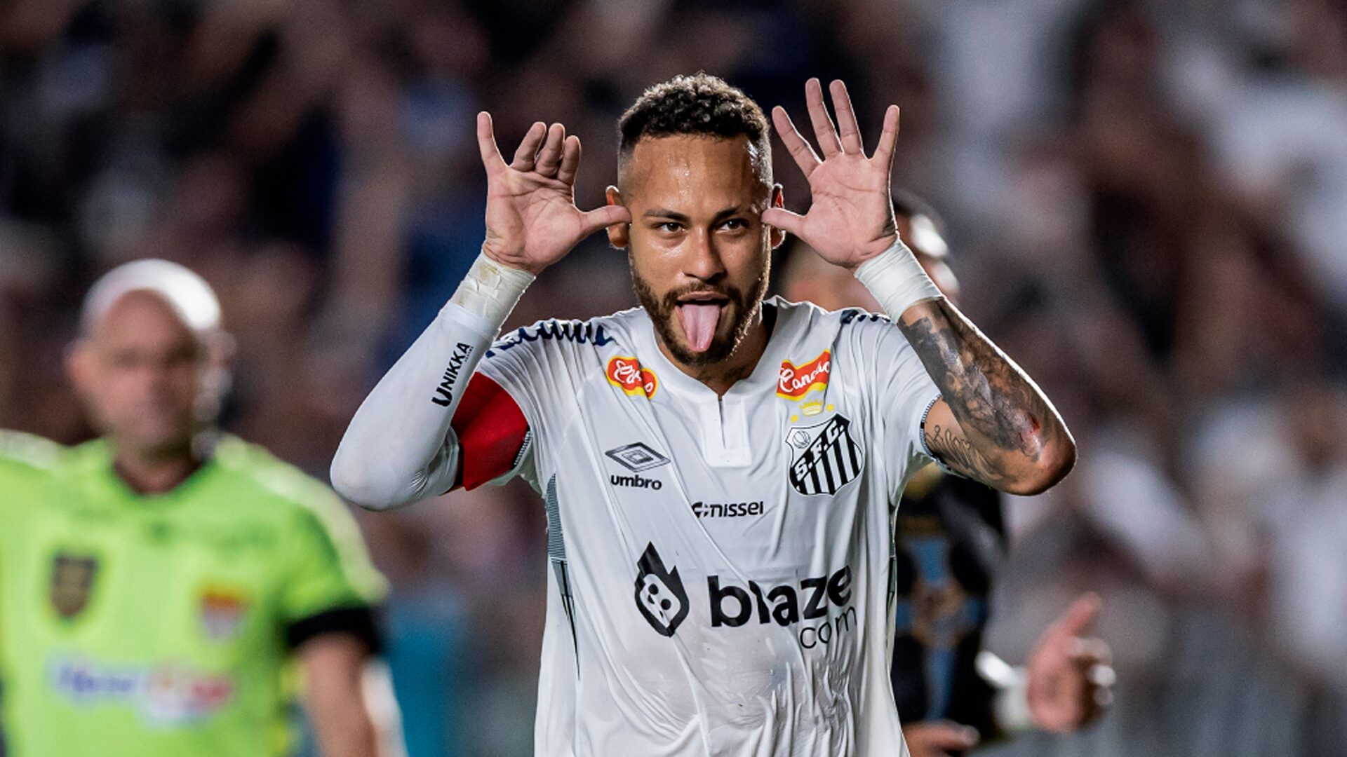 Neymar marca e Santos vence o Água Santa; Choque-Rei termina empatado