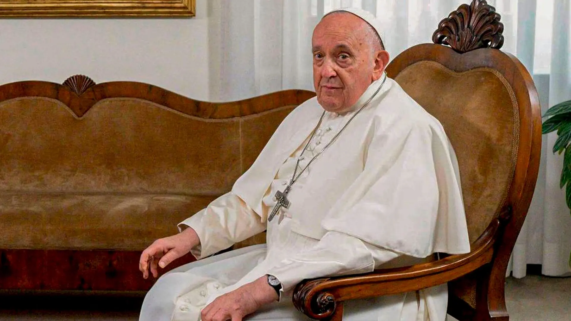 Papa Francisco tem infecção polimicrobiana