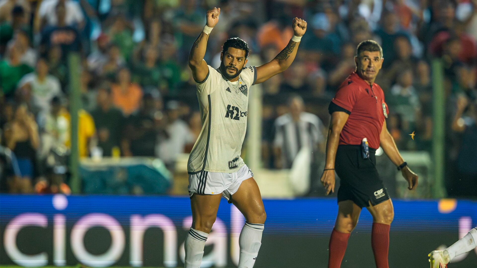Vasco e Atlético-MG se classificam para segunda fase da Copa do Brasil