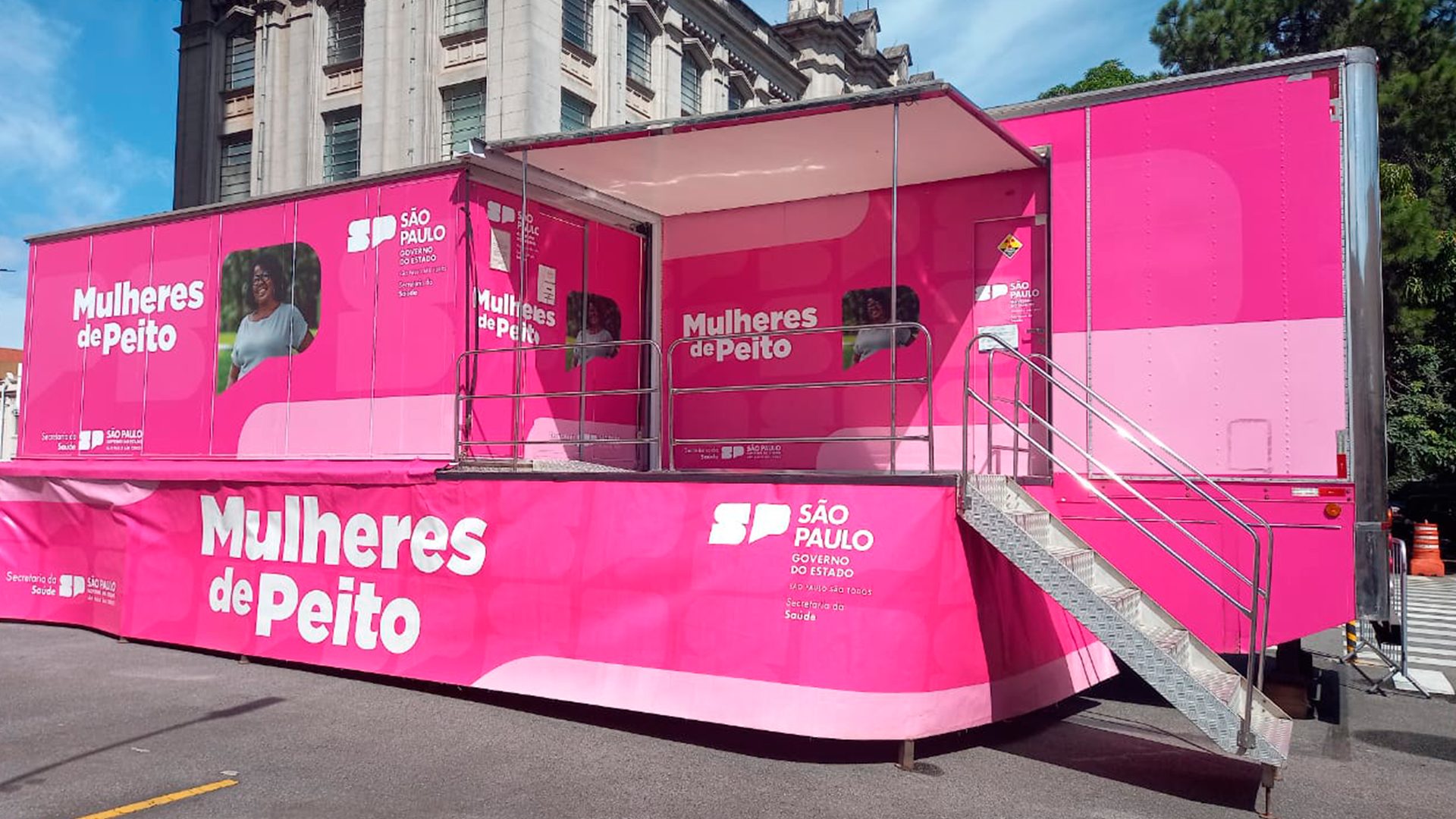 Carreta vai oferecer 500 mamografias a partir de terça-feira em Limeira