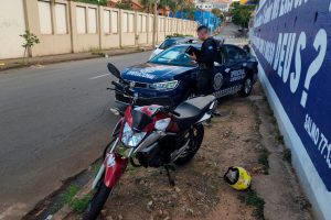 Homem é detido após desacatar GCMs durante abordagem em Limeira