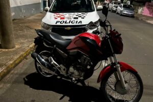 Homem é preso com moto adulterada no Jd. Aquarius, em Limeira